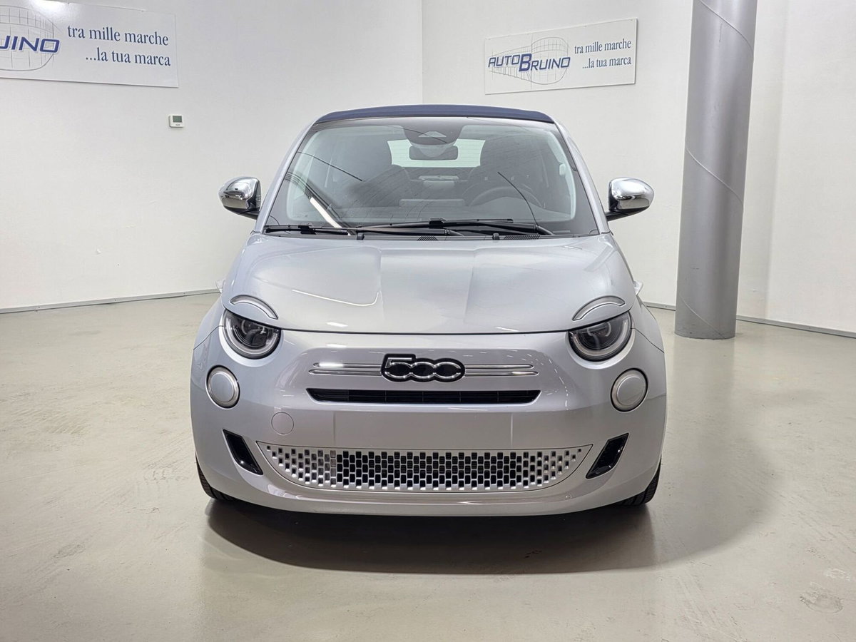 Fiat 500 Cabrio 1.0 Hybrid Dolcevita (2)