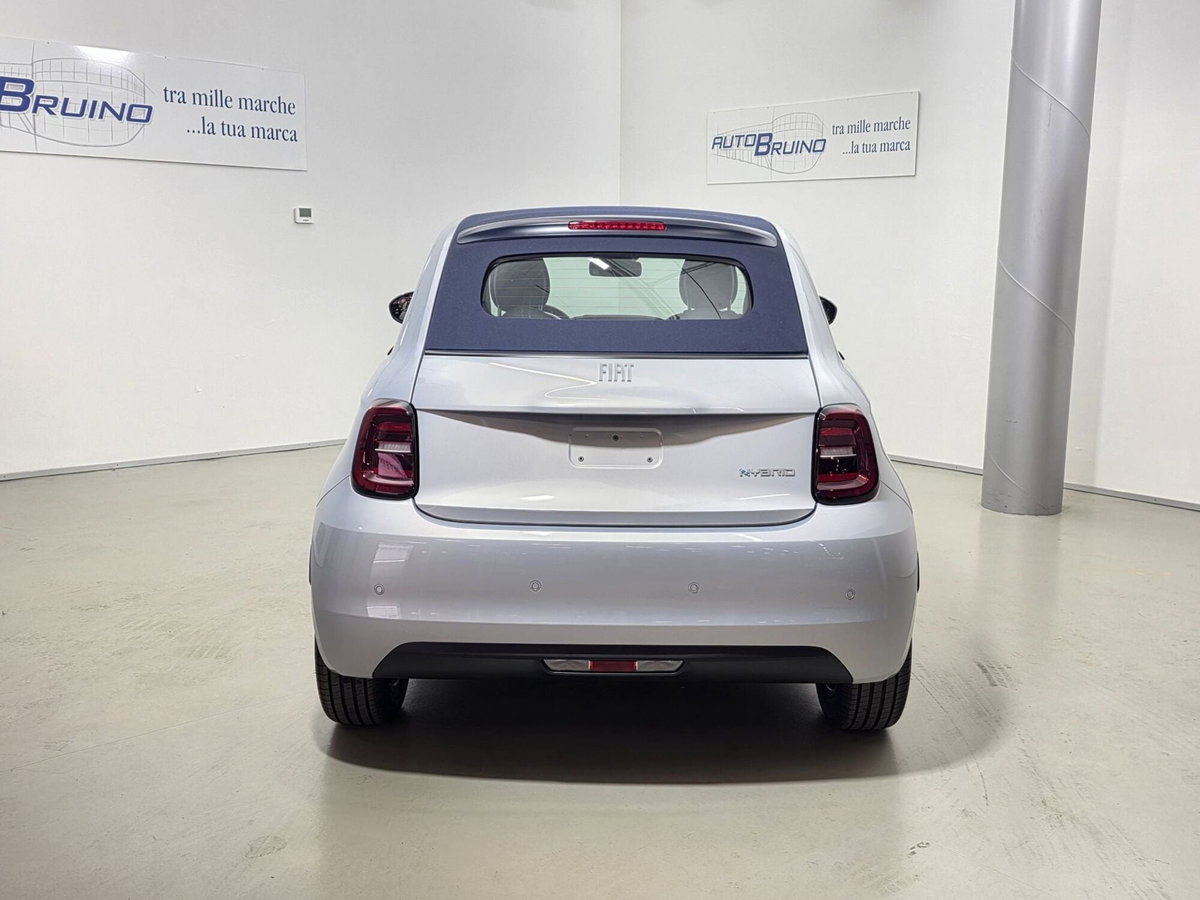 Fiat 500 Cabrio 1.0 Hybrid Dolcevita (6)