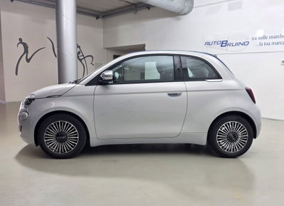 Fiat 500 Cabrio 1.0 Hybrid Dolcevita (8)