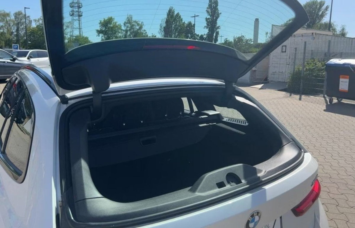 BMW Serie 3 Touring 318i  MSport Pro auto (10)