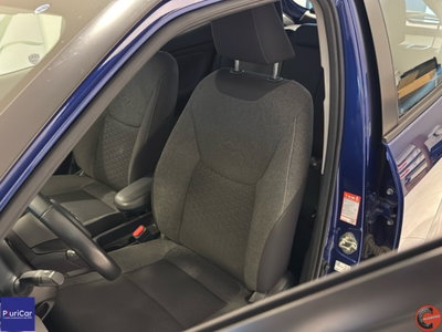 Toyota Yaris Cross 1.5 Hybrid 5p. E-CVT Premiere (2)