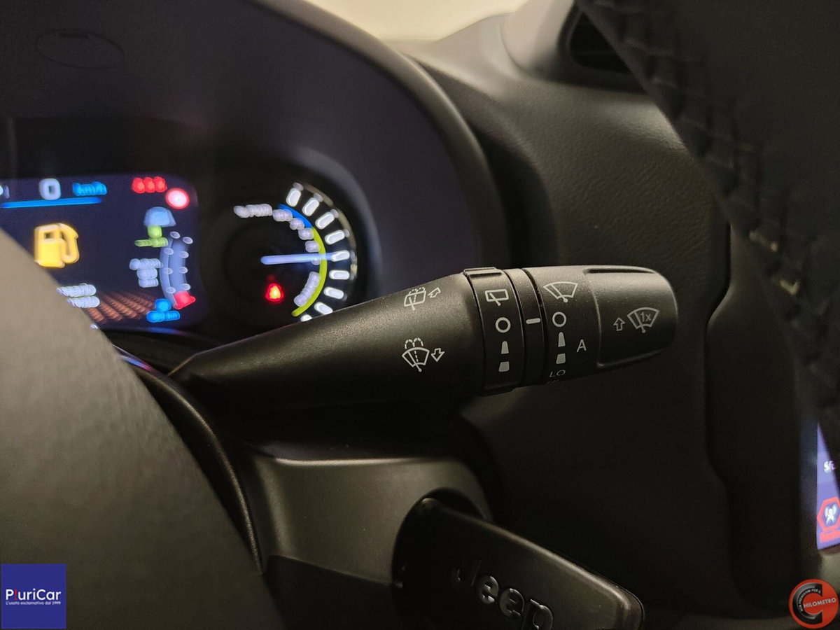 Jeep Renegade 1.3 T4 190CV PHEV 4xe AT6 Limited (20)