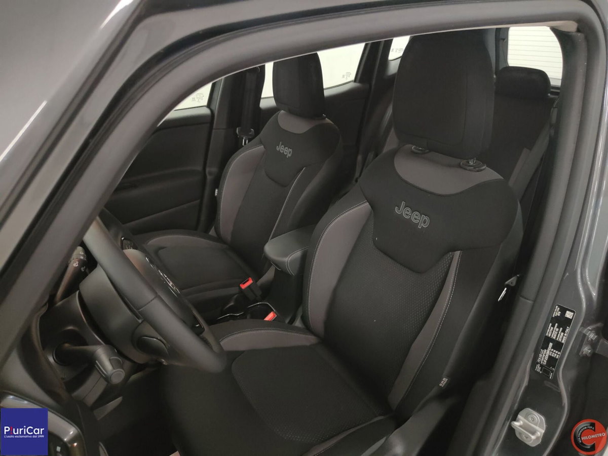 Jeep Renegade 1.3 T4 190CV PHEV 4xe AT6 Limited (4)