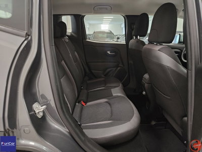 Jeep Renegade 1.3 T4 190CV PHEV 4xe AT6 Limited (7)