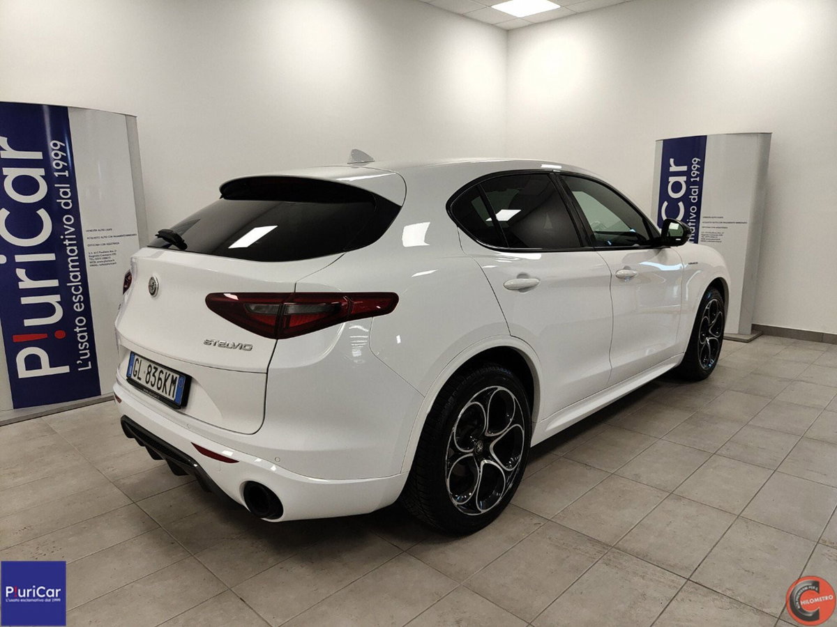 Alfa Romeo Stelvio Stelvio 2.2 Turbodiesel 210 CV AT8 Q4 Veloce (8)