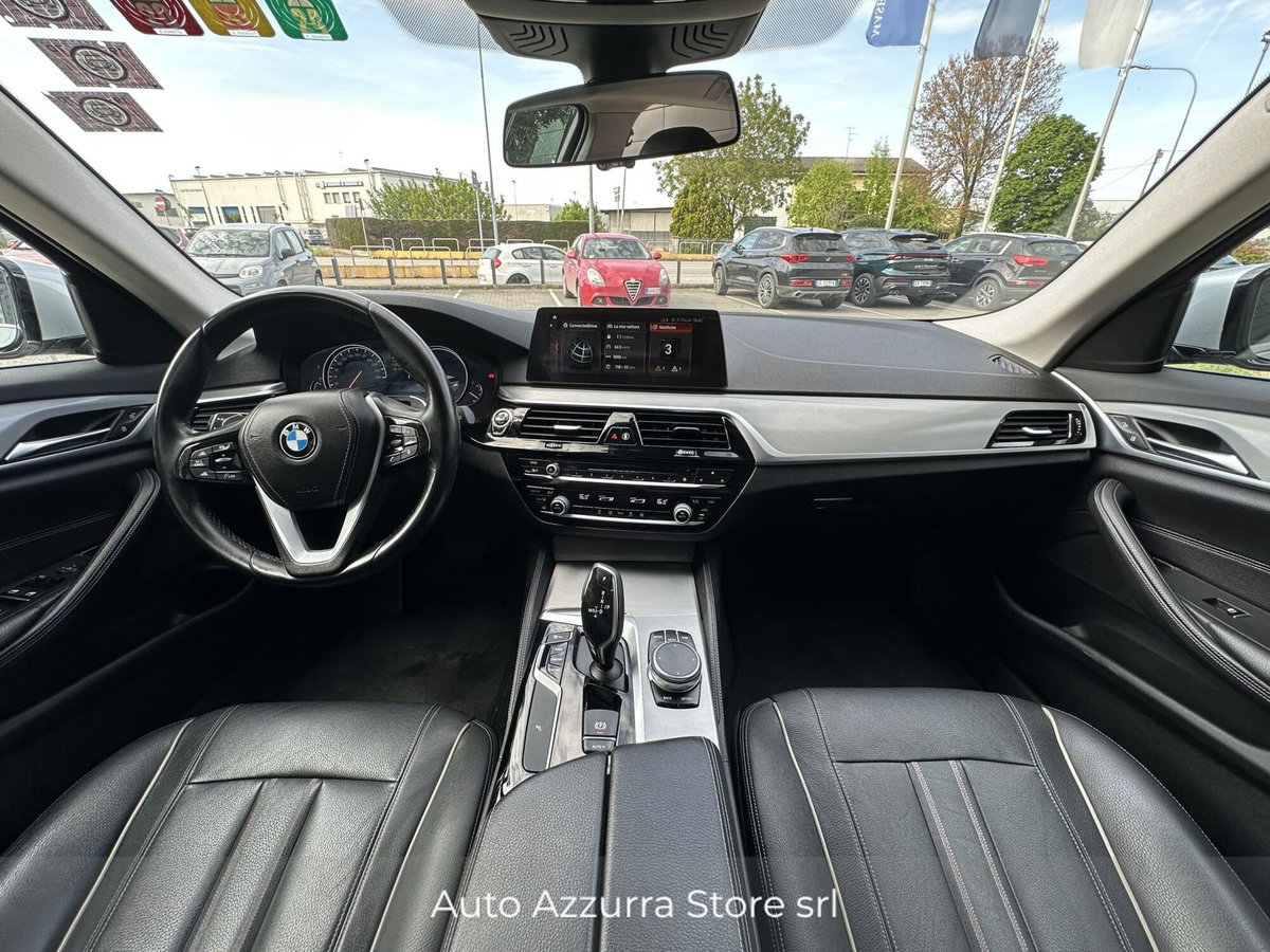 BMW Serie 5 Touring 530d  Luxury (10)