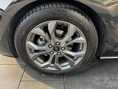 Ford Focus 1.0t ecoboost h ST-Line X 155cv powershift (7)