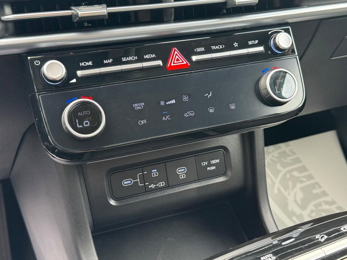 Hyundai Tucson 1.6 hev Business 2wd 239cv auto (18)