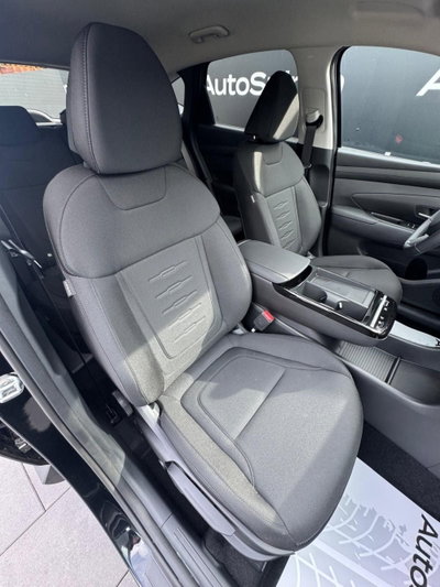 Hyundai Tucson 1.6 hev Business 2wd 239cv auto (20)