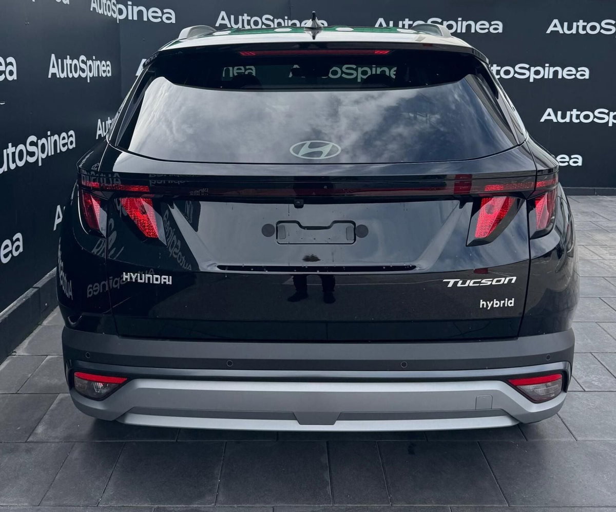 Hyundai Tucson 1.6 hev Business 2wd 239cv auto (4)