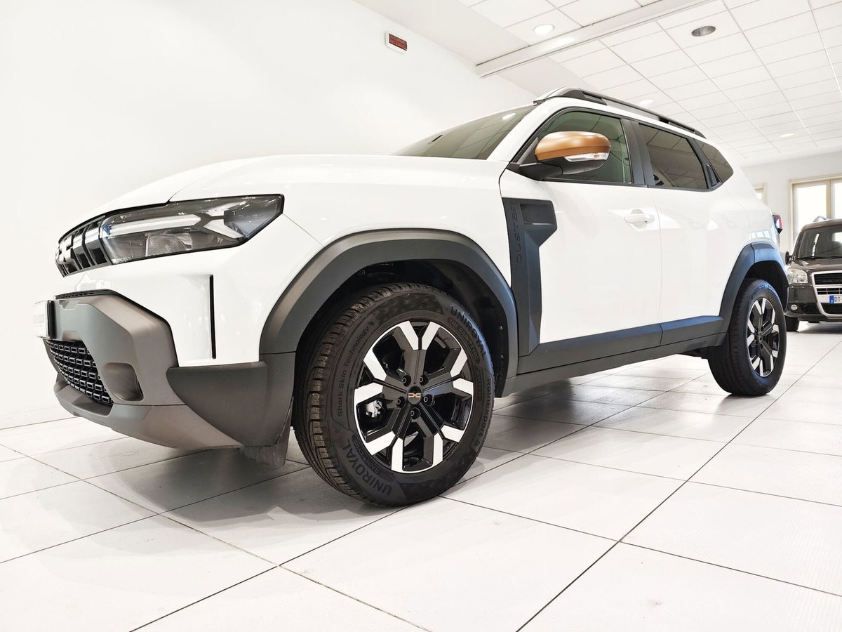 Dacia Duster 1.2 mild hybrid Extreme 4x4 130cv (13)