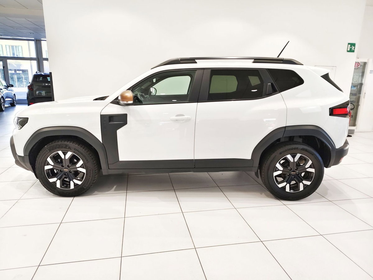 Dacia Duster 1.2 mild hybrid Extreme 4x4 130cv (2)