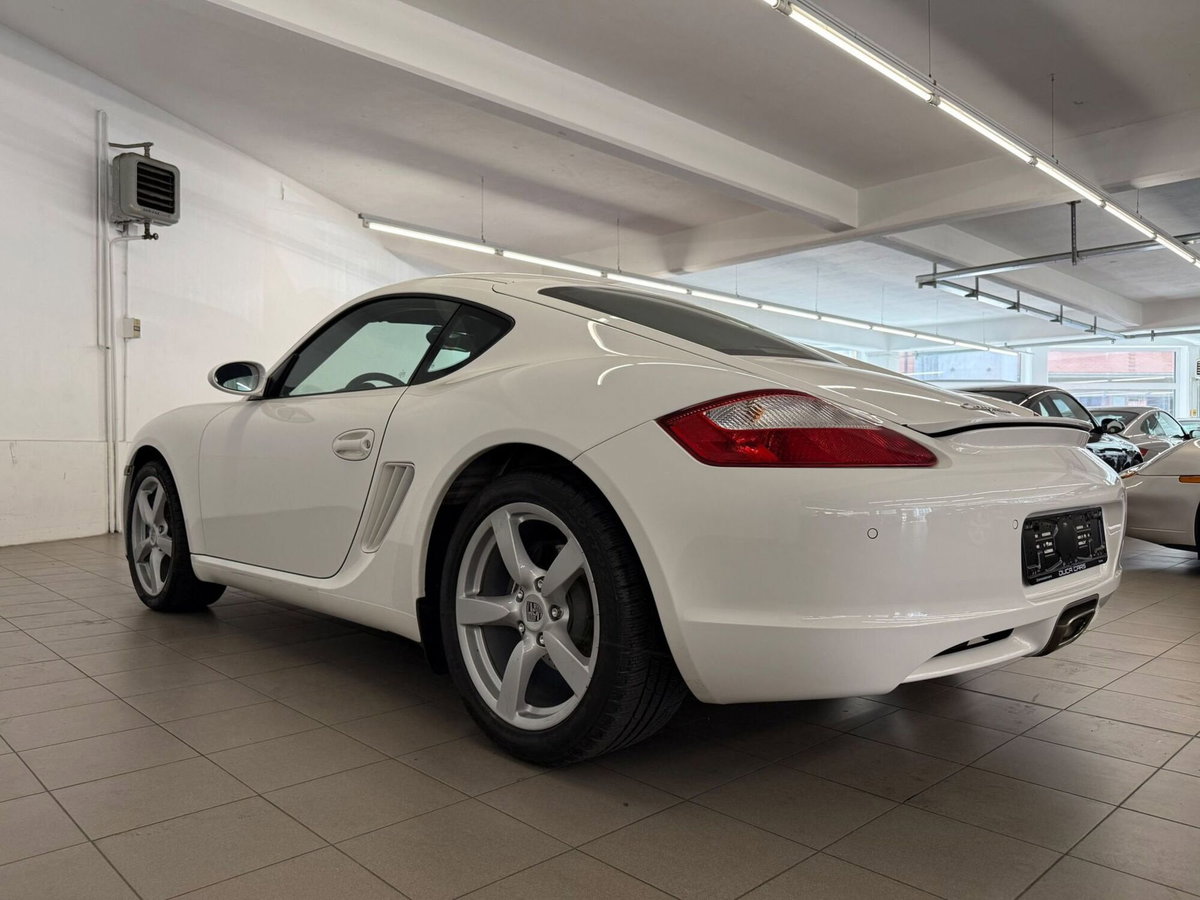 Porsche Cayman 2.7 (4)