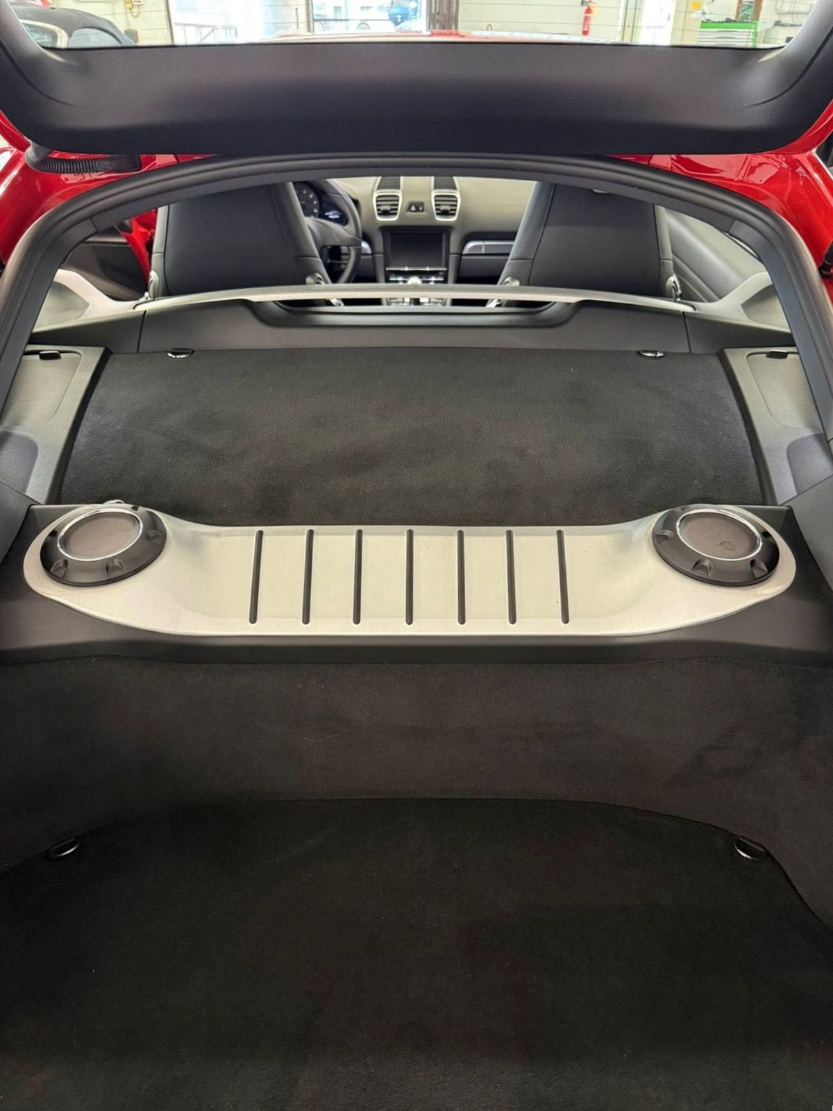 Porsche Cayman 2.7 (14)