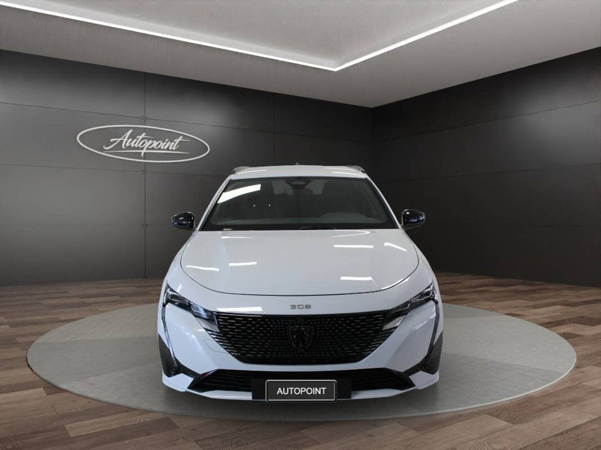 Peugeot 308 SW 1.2 hybrid GT Exclusive 145cv e-dcs 6 (2)