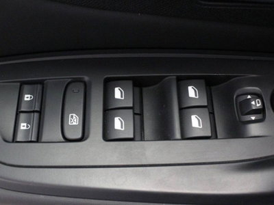 Peugeot 308 SW 1.2 hybrid GT Exclusive 145cv e-dcs 6 (9)