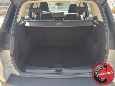 Ford Kuga 1.5 TDCI 120 CV S&S 2WD Titanium (9)