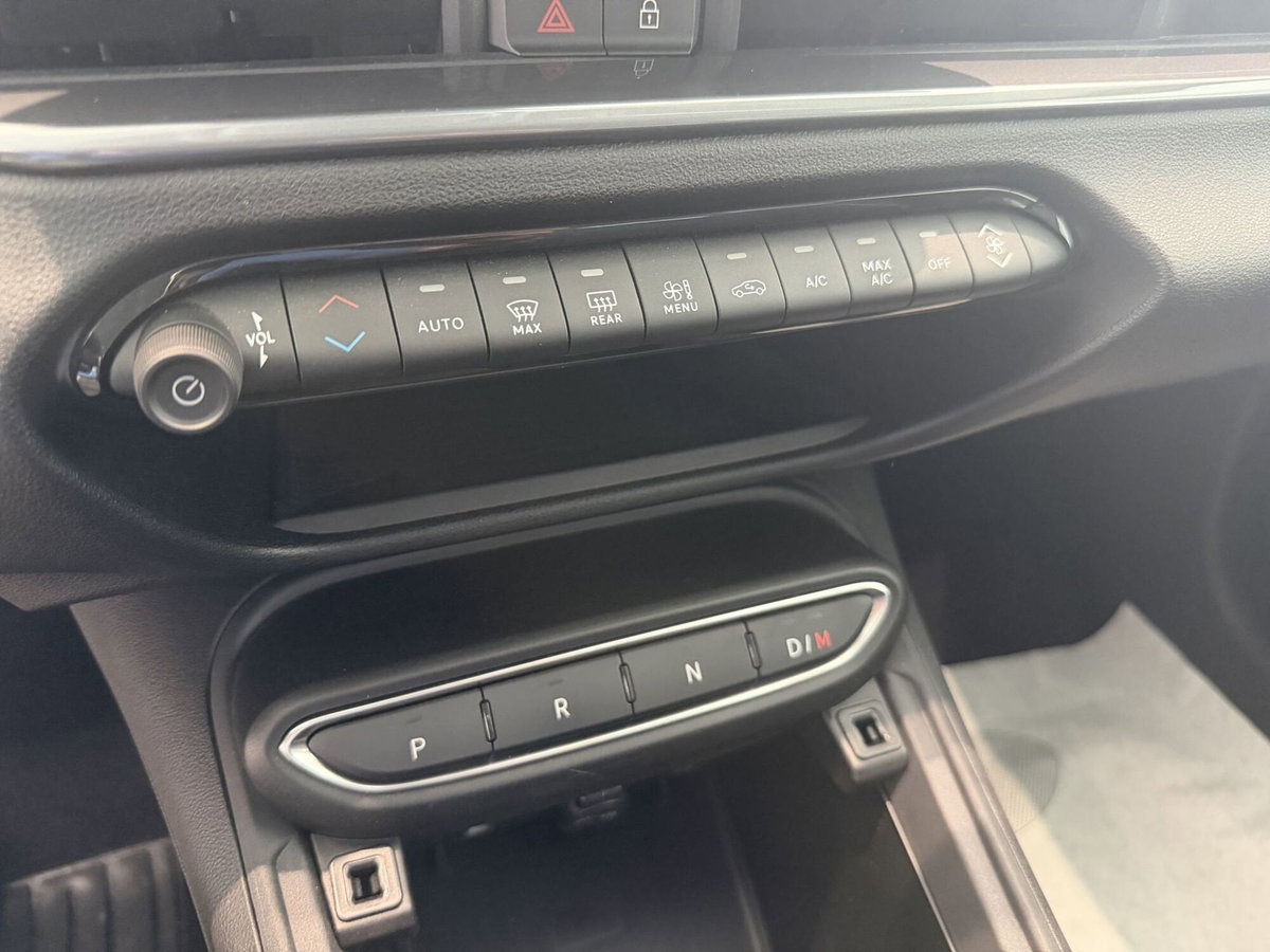 Fiat 600 1.2 hybrid Pop 110cv auto (12)