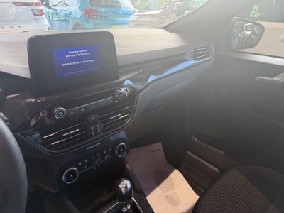 Ford Kuga 1.5 EcoBoost 150 CV 2WD ST-Line (10)