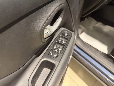 Jeep Renegade 1.6 mjt Limited 2wd 130cv (9)