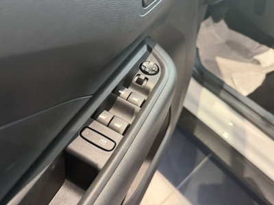 Opel Frontera 1.2 hybrid Edition 110cv edct (7)