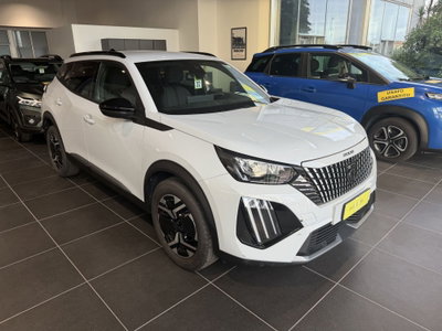 Peugeot 2008 1.2 turbo Allure 100cv (5)
