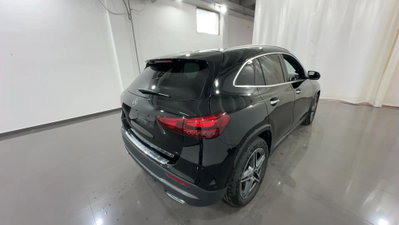 Mercedes-Benz GLA SUV 200 d AMG Line Premium Plus 4matic auto (4)