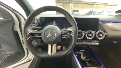 Mercedes-Benz GLA SUV 200 d AMG Line Premium Plus 4matic auto (8)
