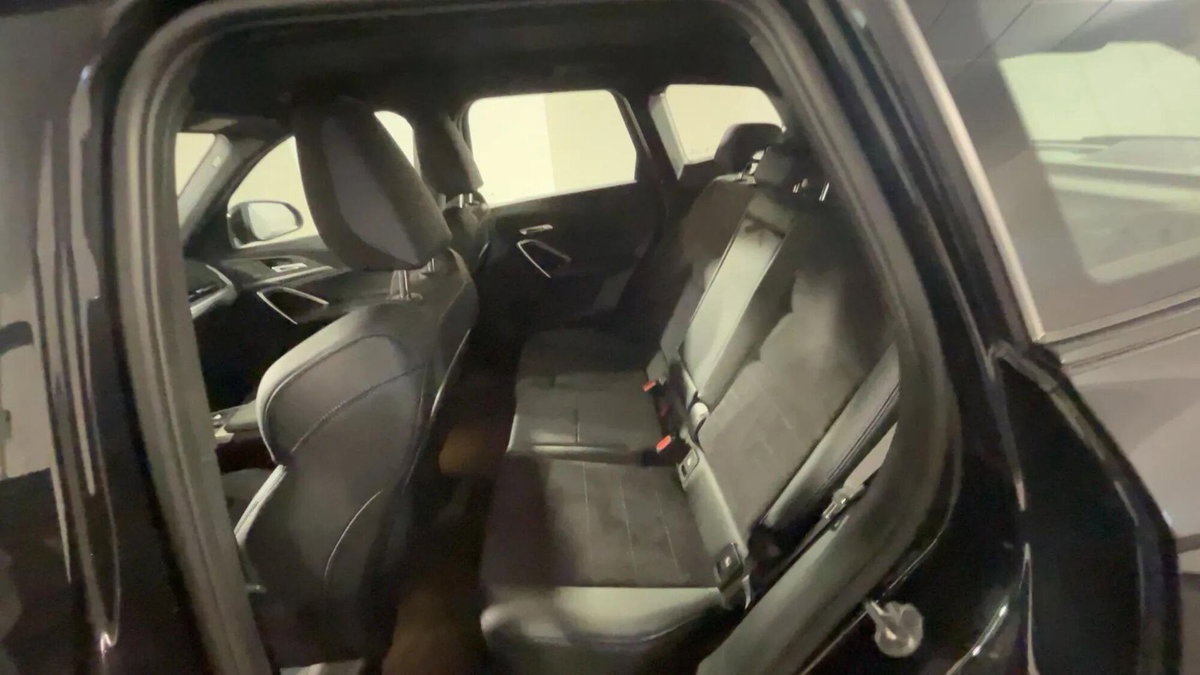 BMW X1 sDrive 18d Msport (15)