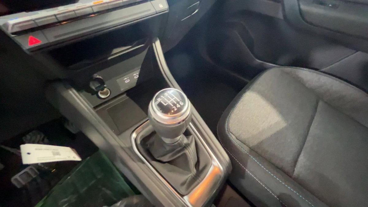 Renault Captur 1.2 eco-g Evolution 120cv (10)