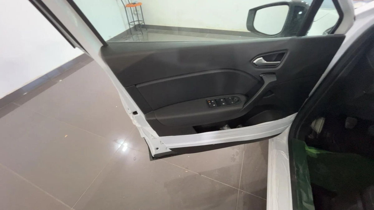 Renault Captur 1.2 eco-g Evolution 120cv (11)