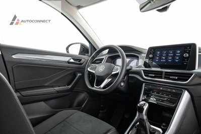 Volkswagen T-Roc 1.0 TSI Style (2)