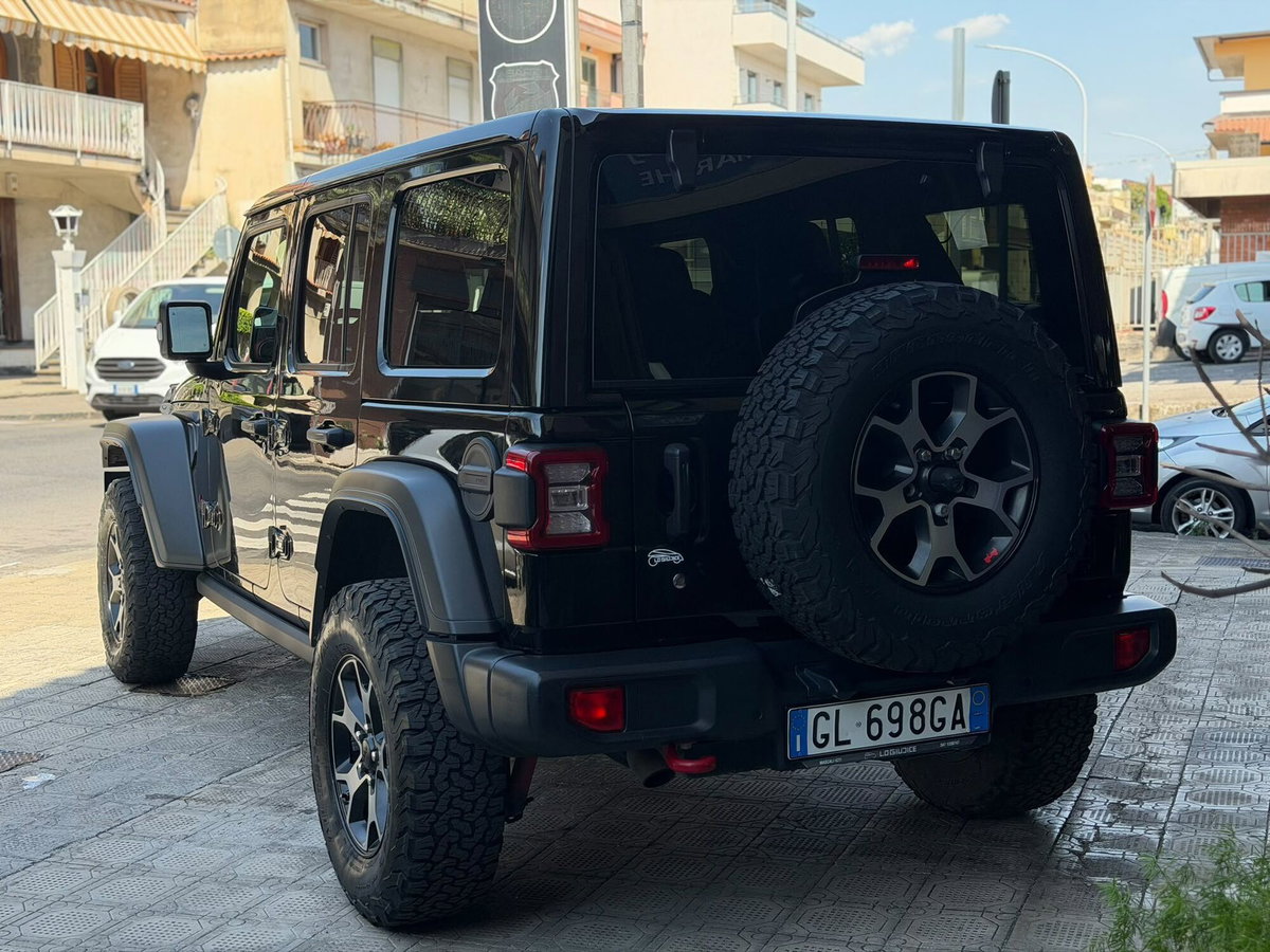 Jeep Wrangler 2.2 Mjt II Sahara (7)