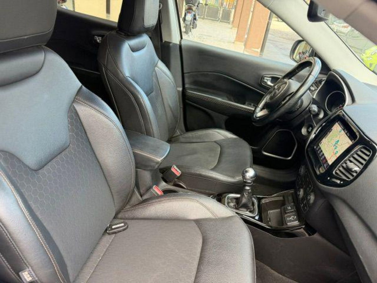 Jeep Compass 1.6 Multijet II 2WD S (19)