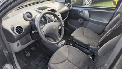 Peugeot 107 68CV 5p. Plaisir (13)
