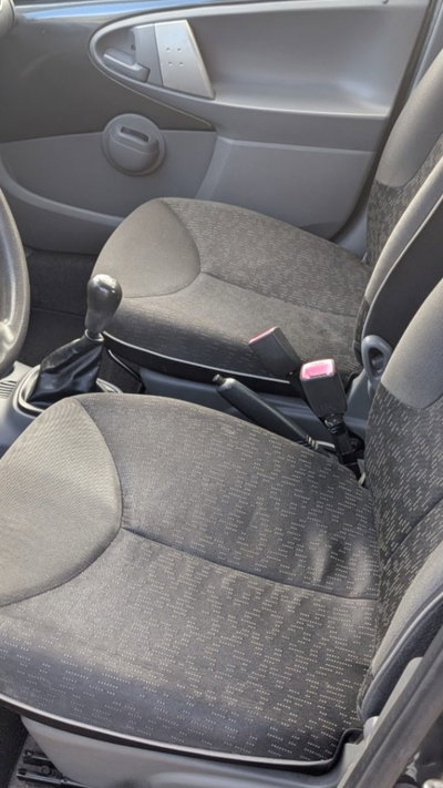 Peugeot 107 68CV 5p. Plaisir (14)