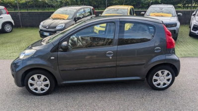 Peugeot 107 68CV 5p. Plaisir (2)
