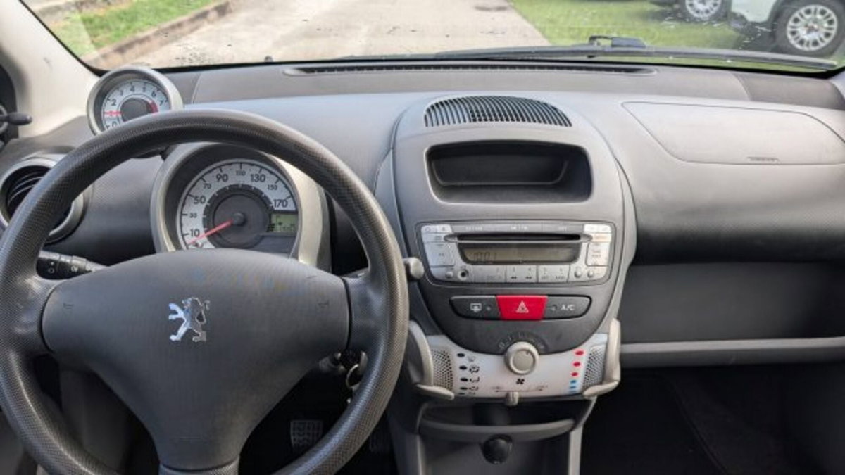 Peugeot 107 68CV 5p. Plaisir (9)