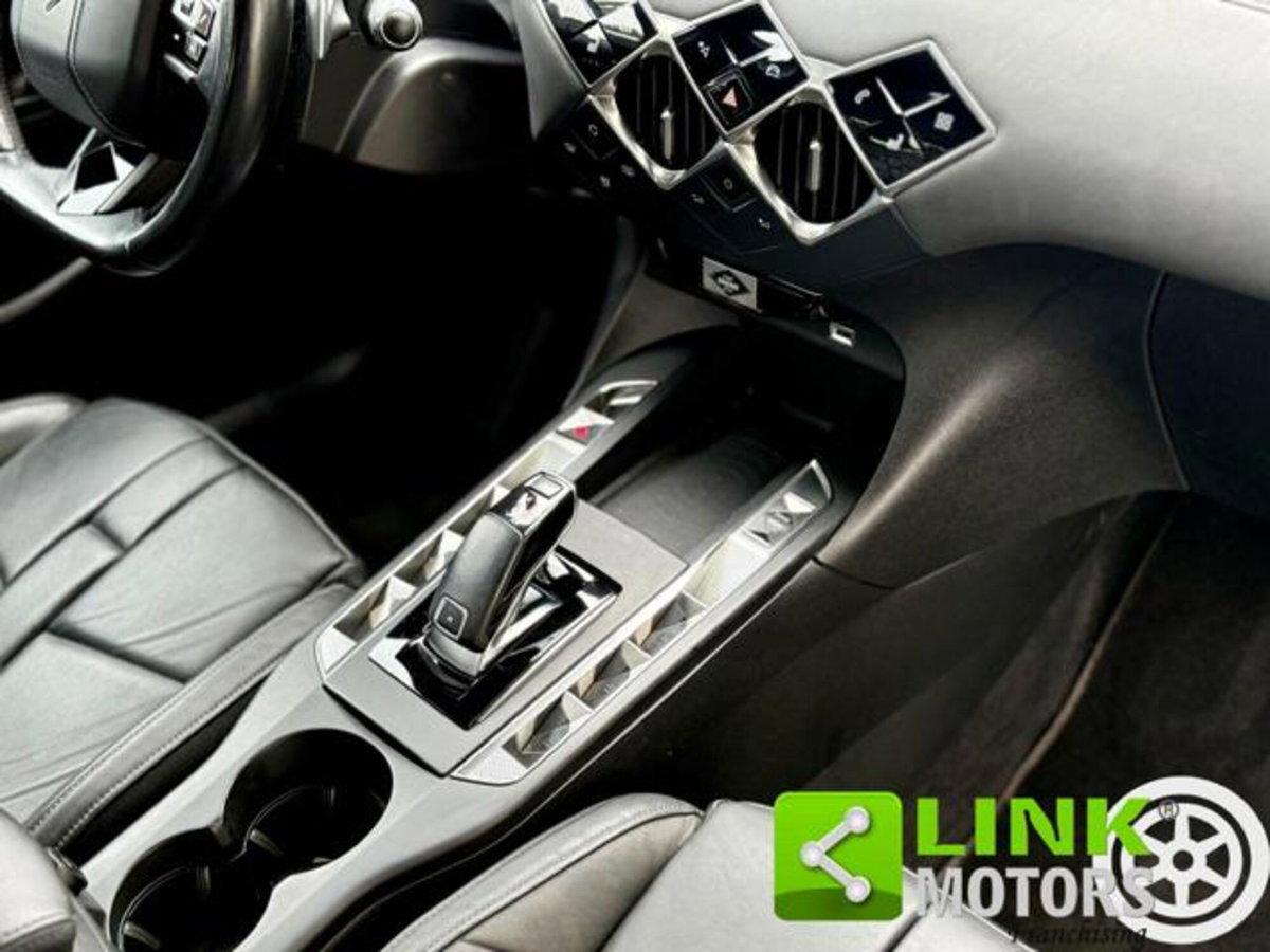 Ds DS 3 50kWh e-tense Opera auto (13)