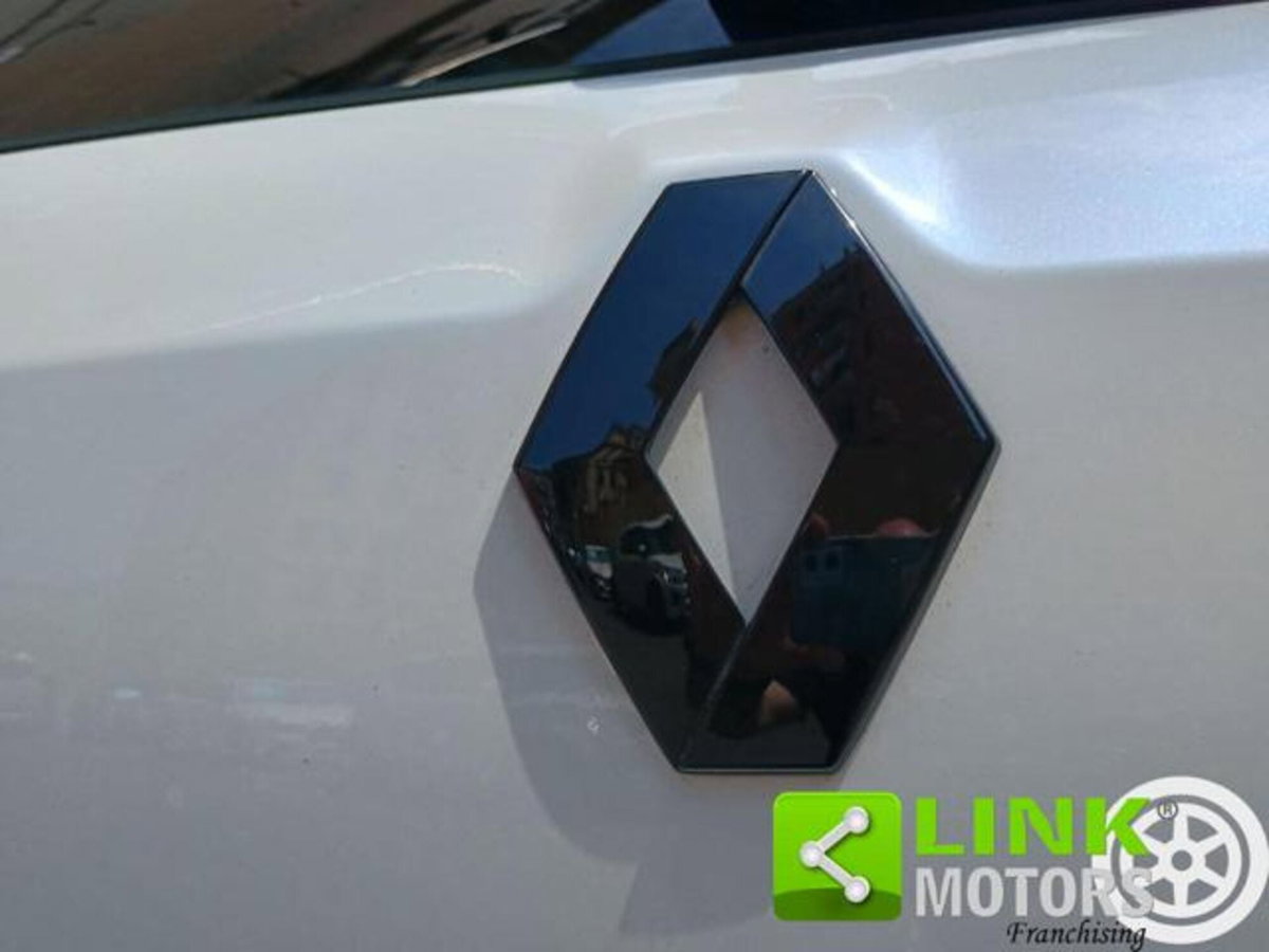 Renault Clio 1.6 T 200CV EDC 5 porte Monaco GP (10)