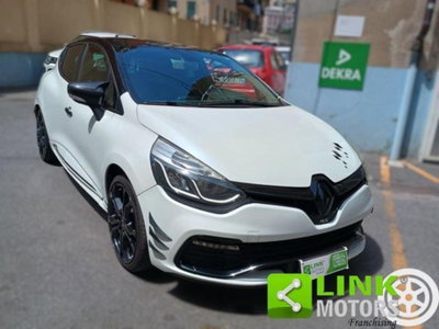 Renault Clio 1.6 T 200CV EDC 5 porte Monaco GP (2)