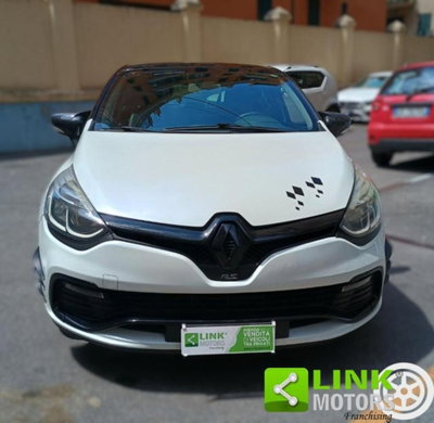 Renault Clio 1.6 T 200CV EDC 5 porte Monaco GP (3)