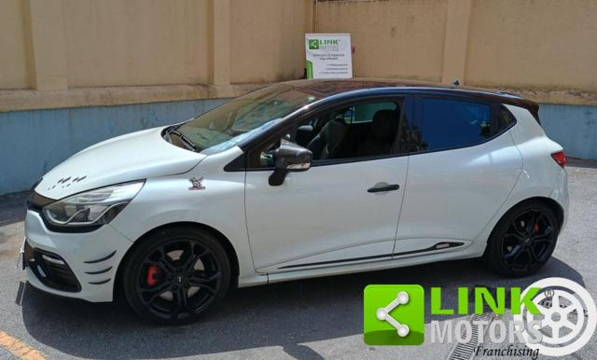 Renault Clio 1.6 T 200CV EDC 5 porte Monaco GP (4)