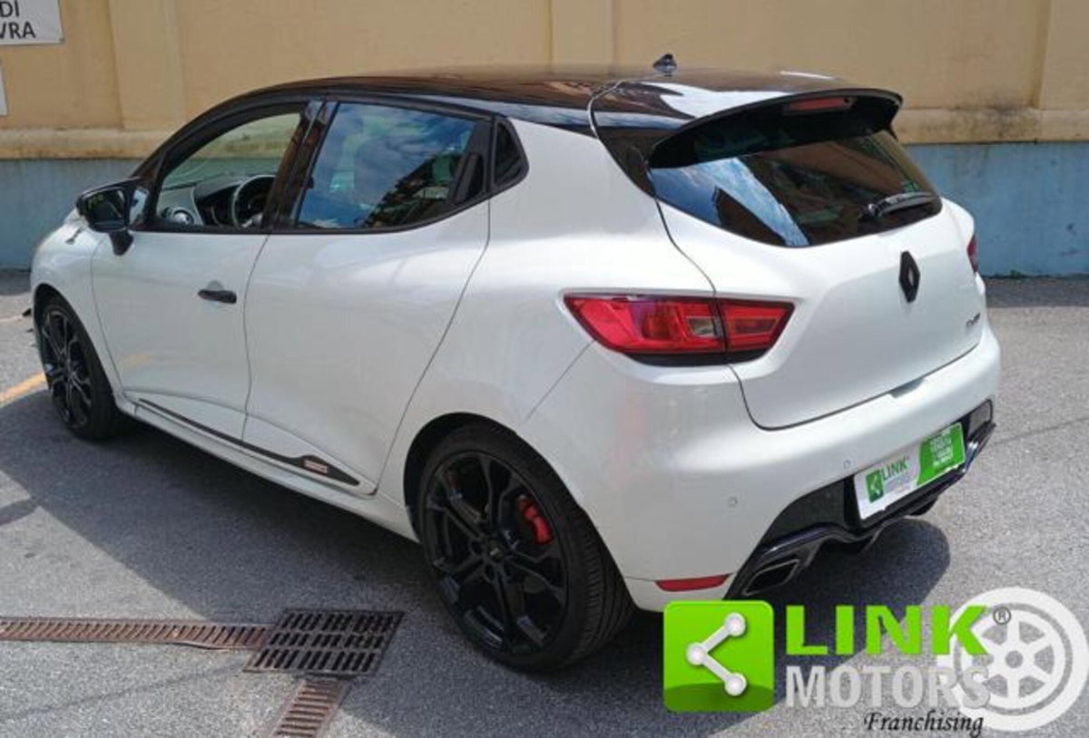 Renault Clio 1.6 T 200CV EDC 5 porte Monaco GP (7)