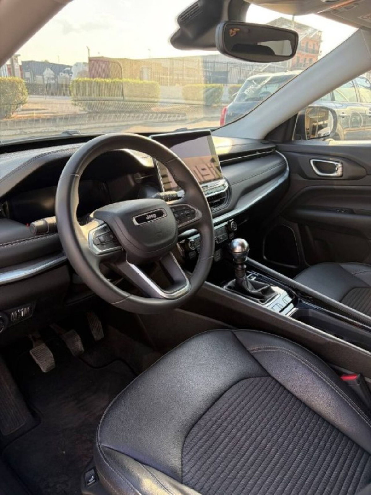 Jeep Compass 1.6 Multijet II 2WD Limited (14)