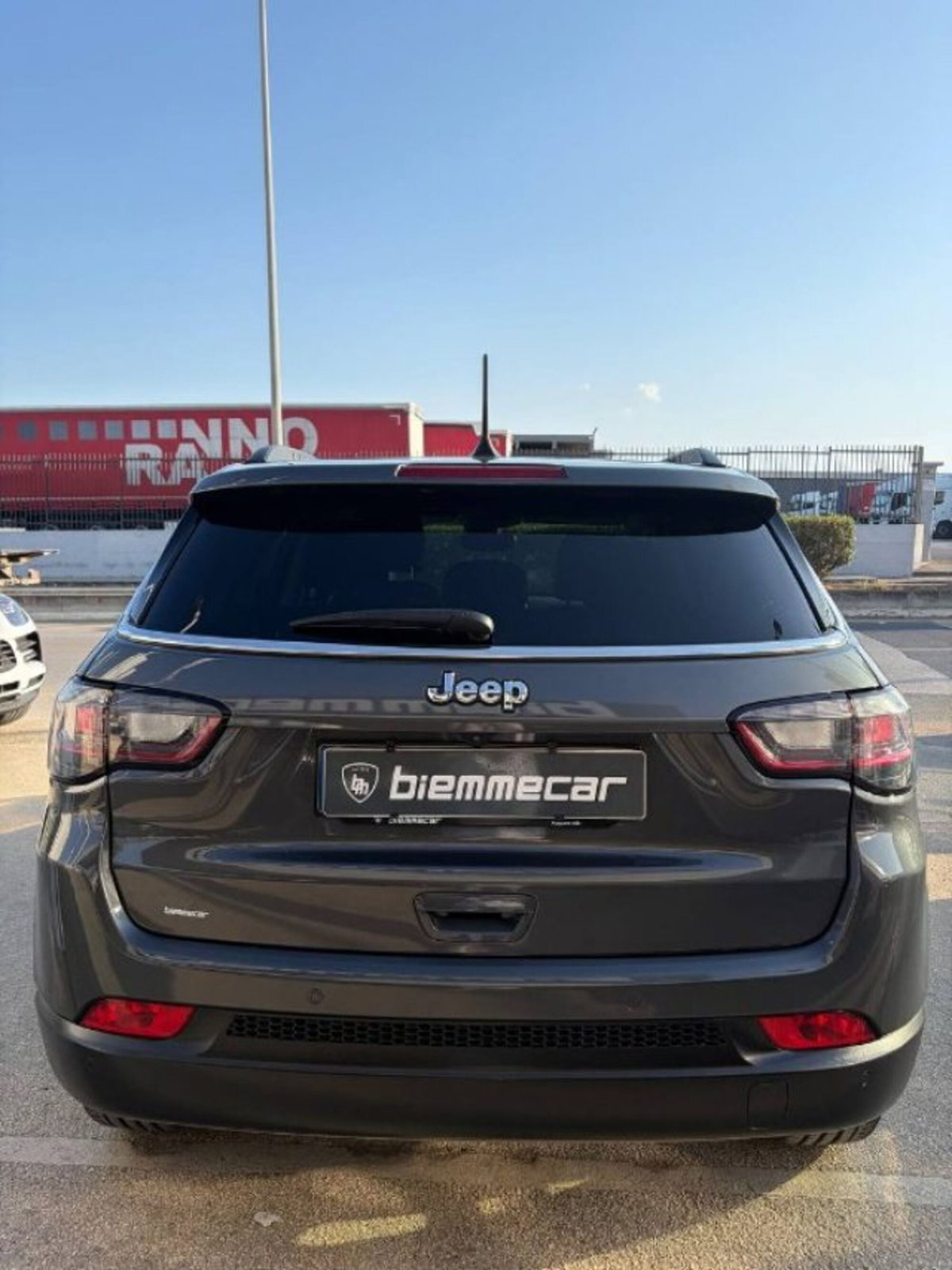 Jeep Compass 1.6 Multijet II 2WD Limited (6)