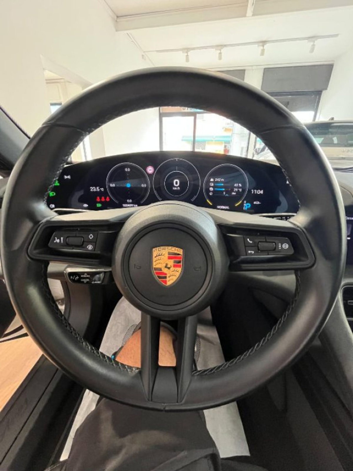 Porsche Taycan Cross Turismo 4 Cross Turismo (12)