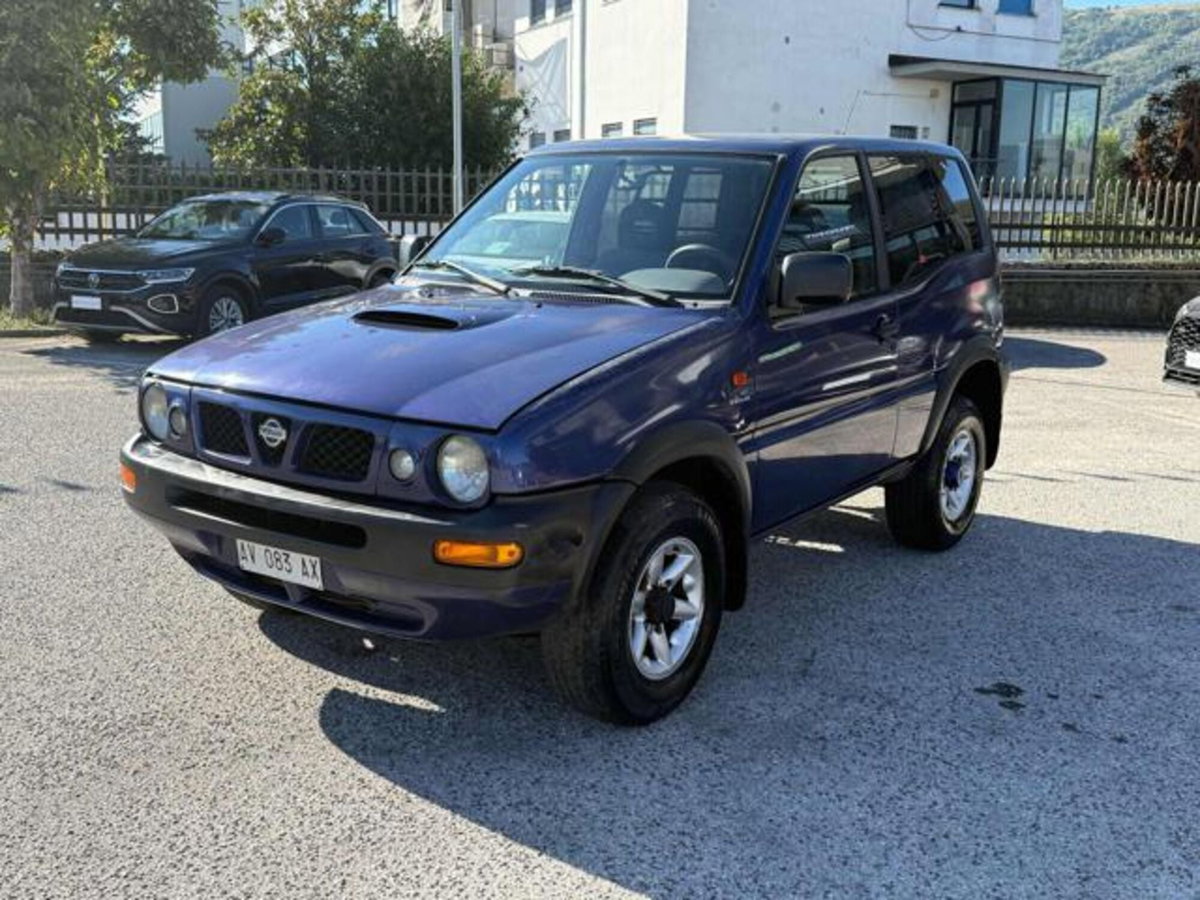 Nissan Terrano II 2.7 Tdi 3 porte SE (3)