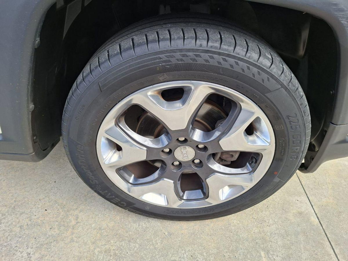 Jeep Compass 1.6 Multijet II 2WD Limited (6)