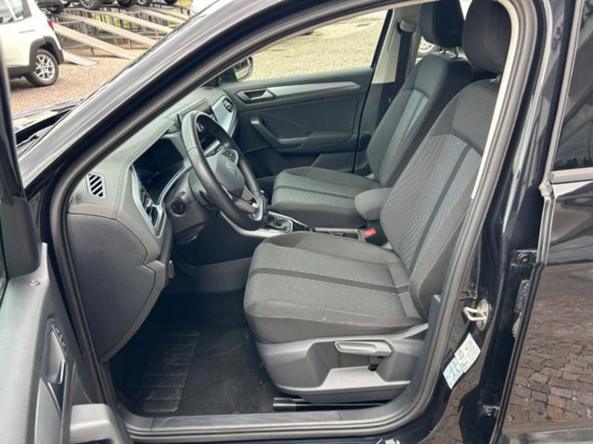 Volkswagen T-Roc 2.0 tdi Life 150cv dsg (8)